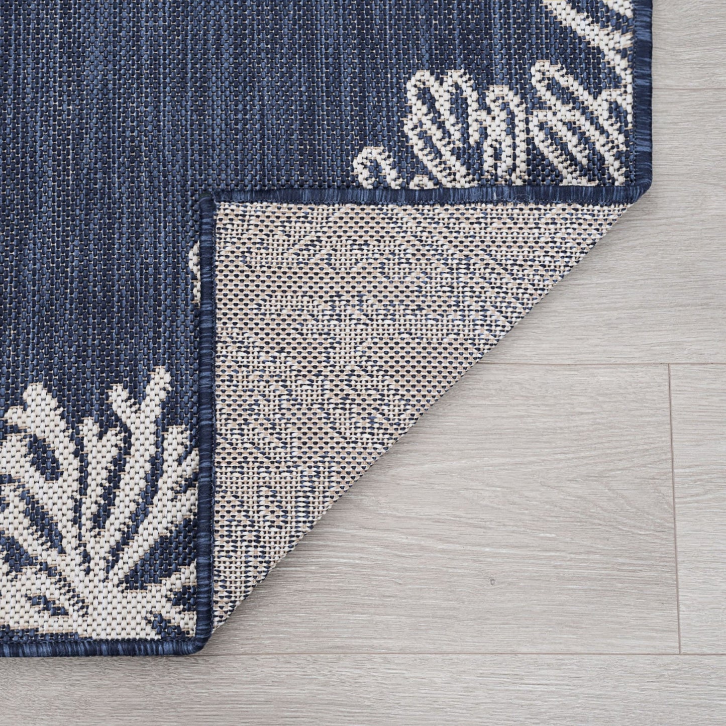 Tapis d'intérieur/extérieur à imprimé graphique côtier Exo