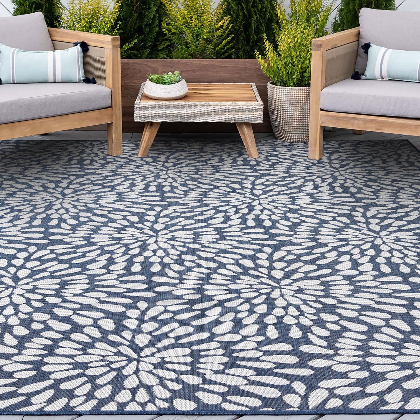 Tapis d'intérieur/extérieur à motif floral côtier Exo