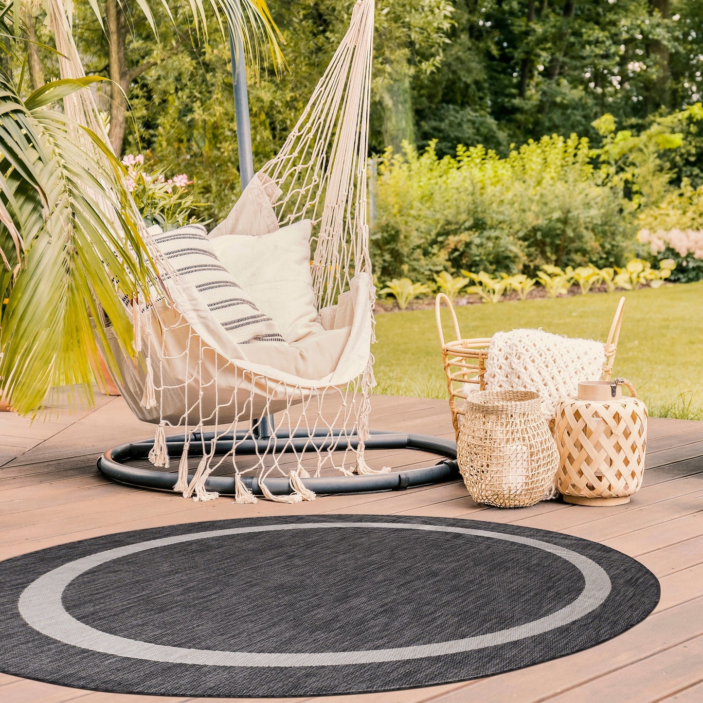 Tapis d'intérieur/extérieur moderne à bordures Beverly Rug, moquette d'extérieur pour patio, terrasse, porche