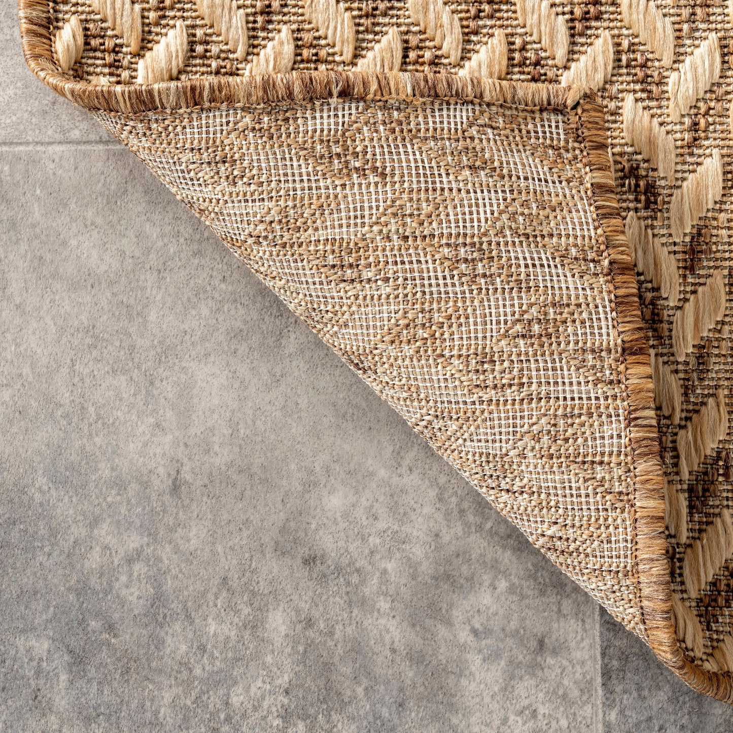 Tapis d'intérieur/extérieur à chevrons Nuloom Camryn