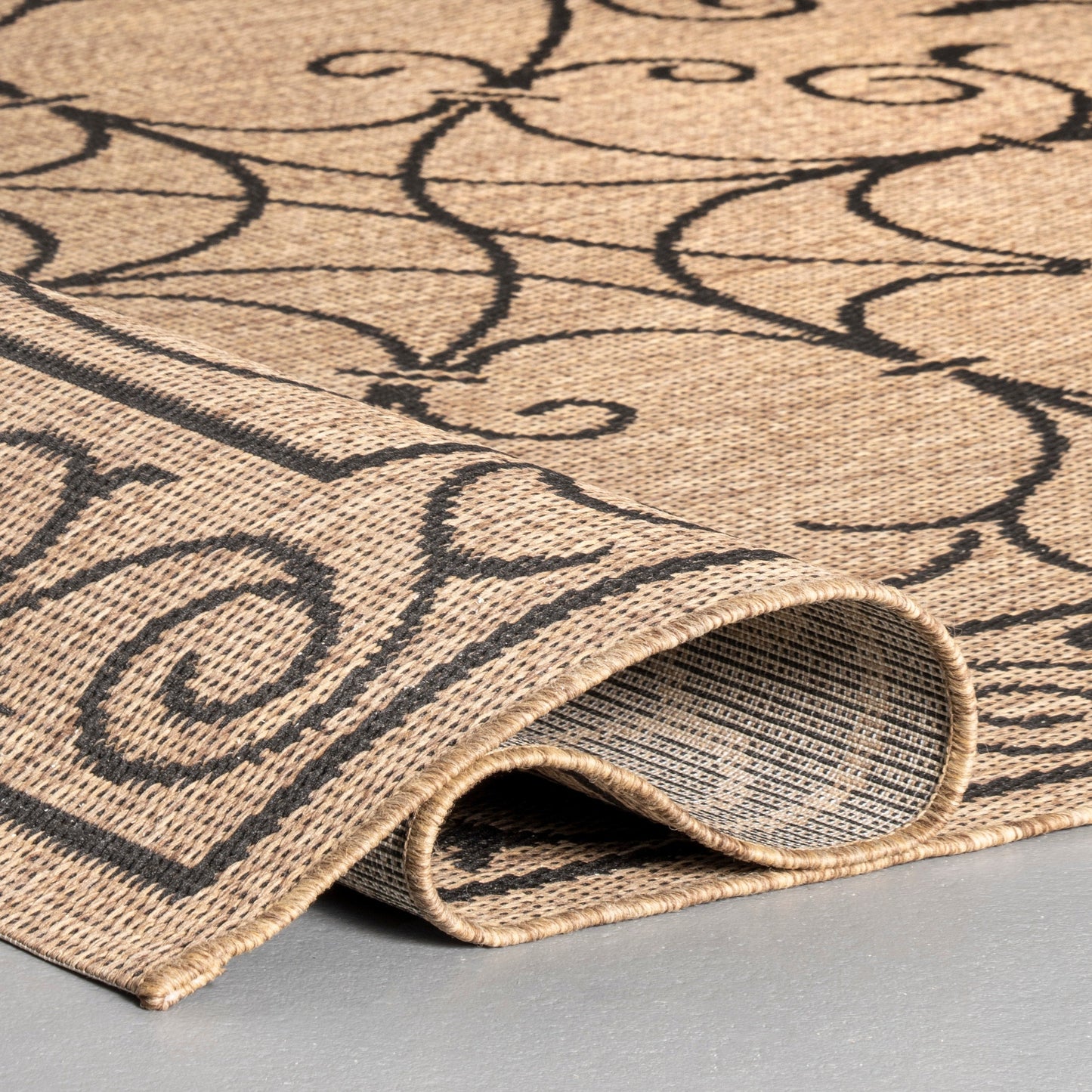 Tapis traditionnel d'intérieur/extérieur Nuloom Kathleen