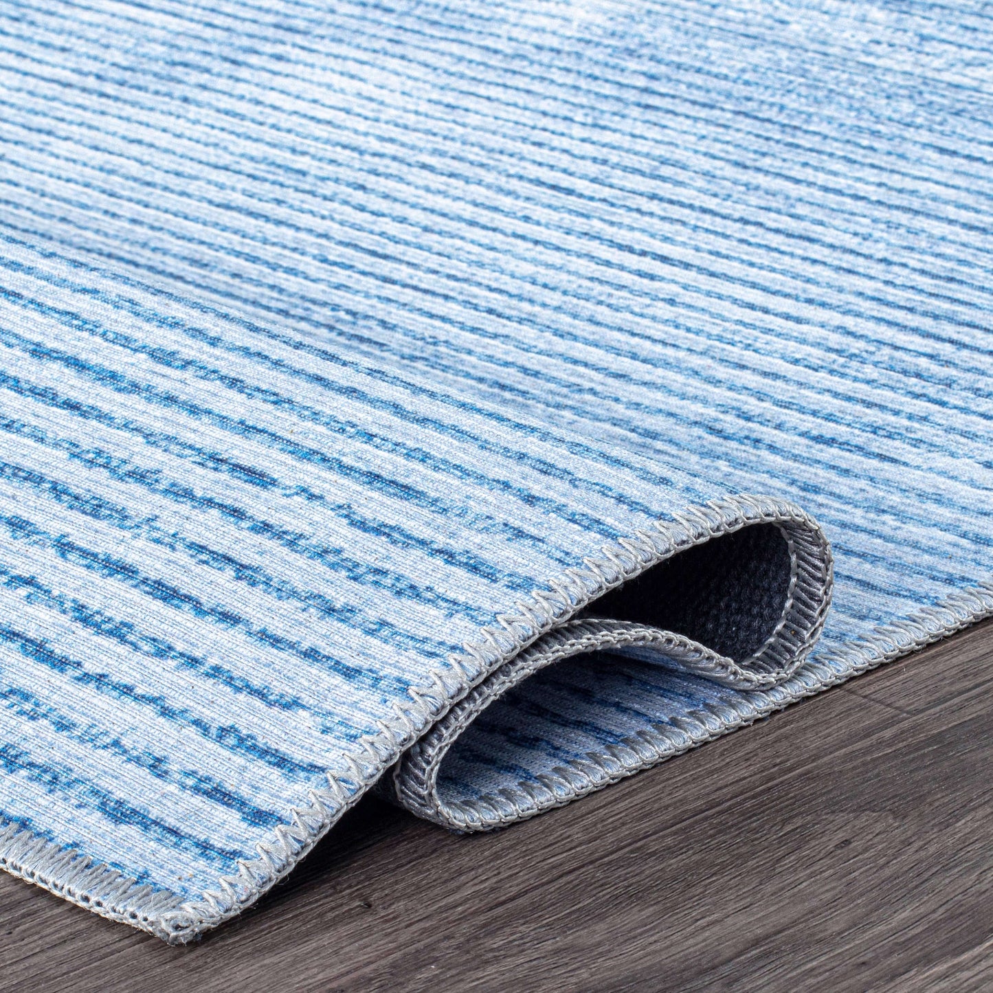 Tapis contemporain à rayures vieillies lavable en machine