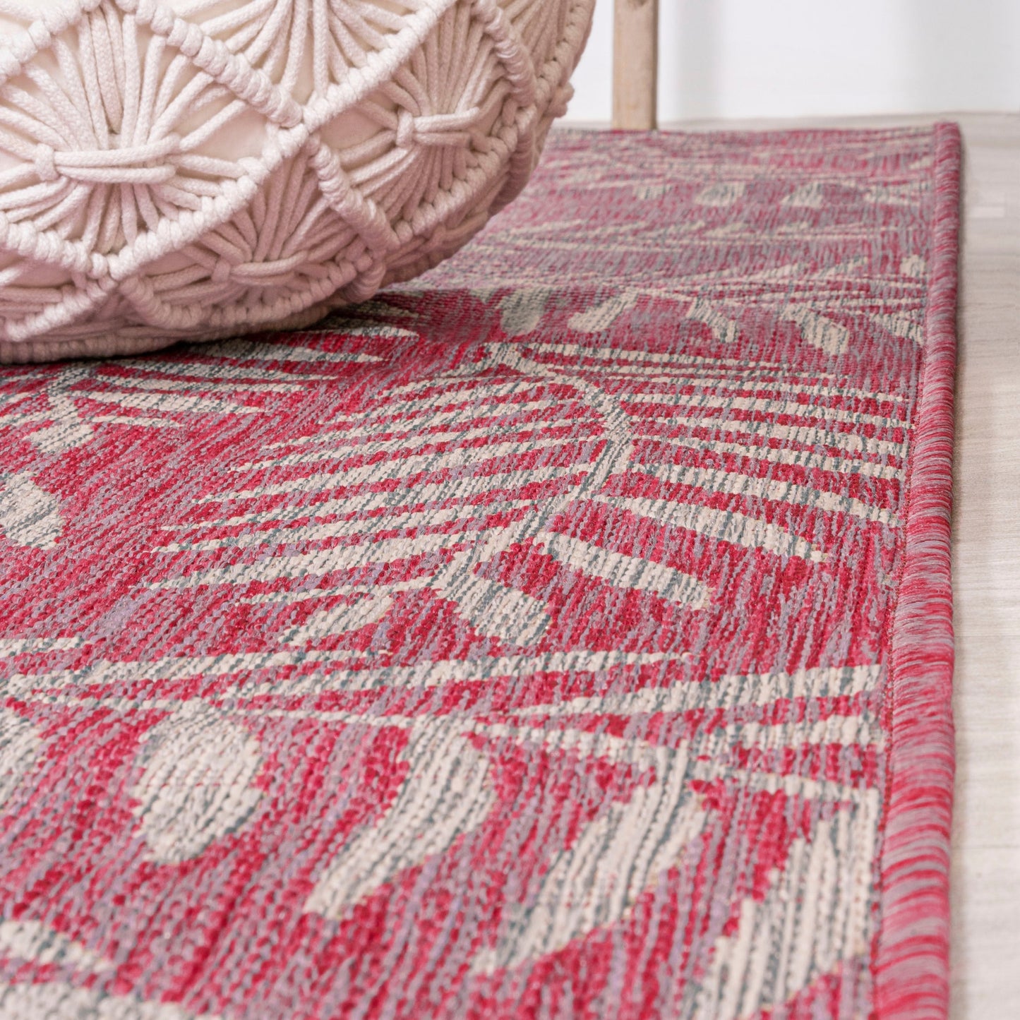 JONATHAN Y Tapis intérieur/extérieur à fronde de palmier Galon