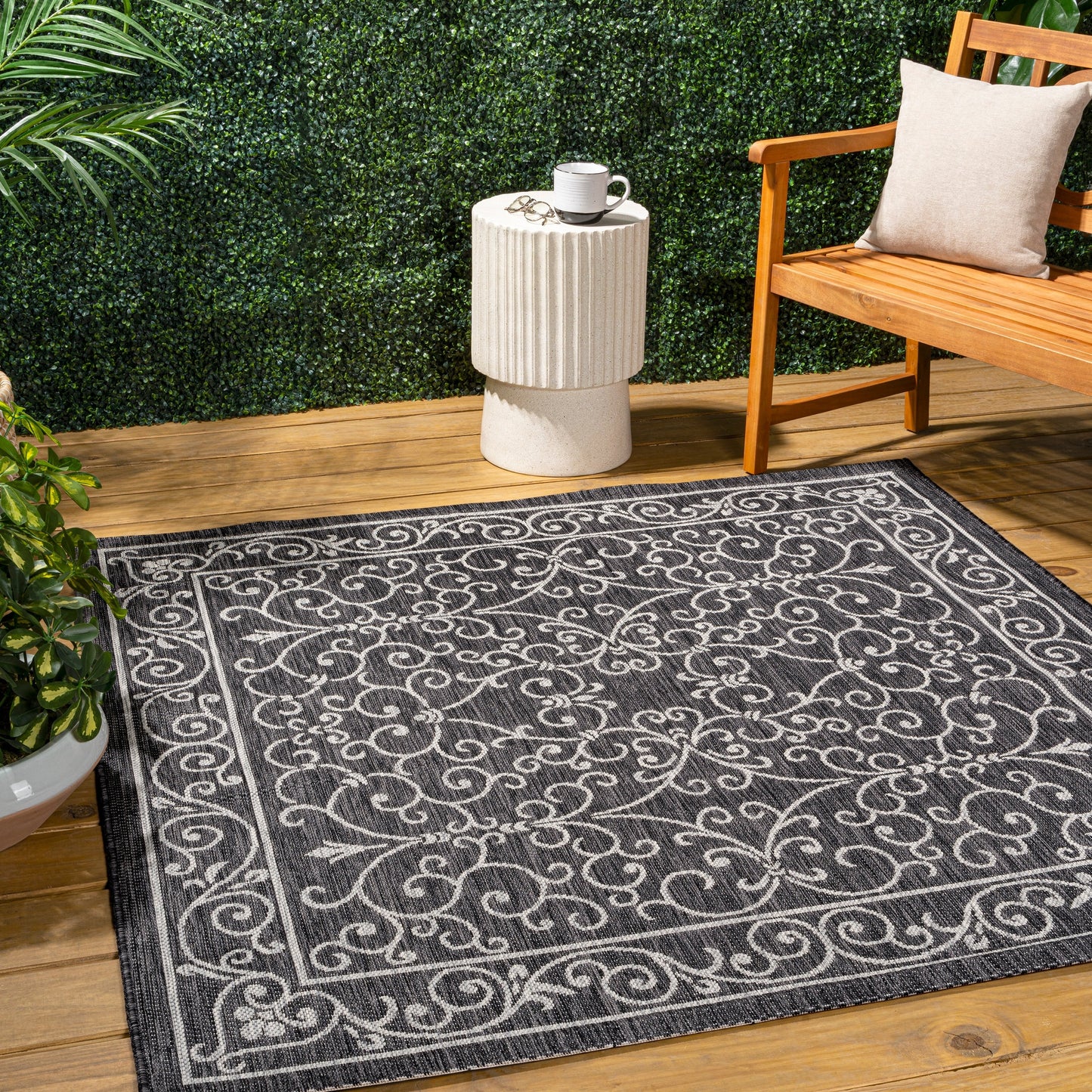 Tapis d'intérieur/extérieur à tissage texturé en filigrane JONATHAN Y