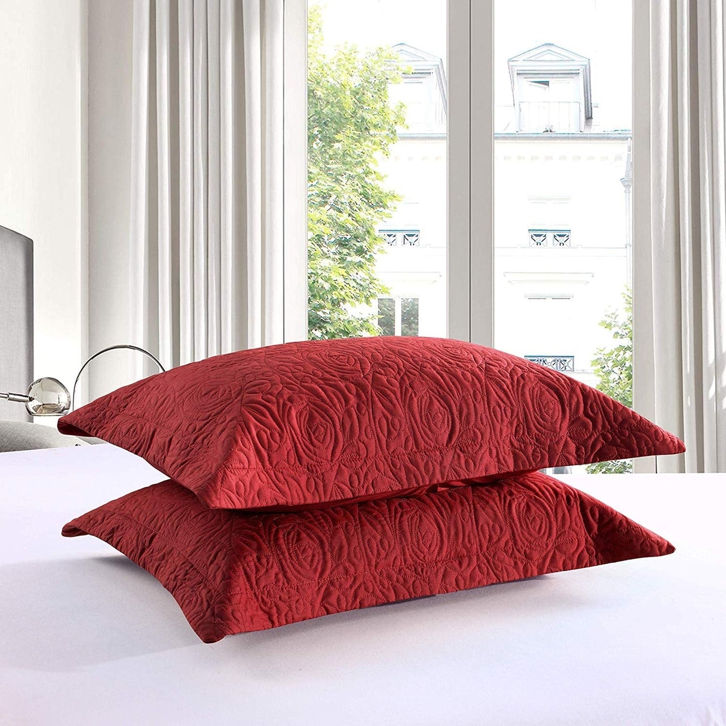Housse de coussin brodée Porch & Den Manor (lot de 2)