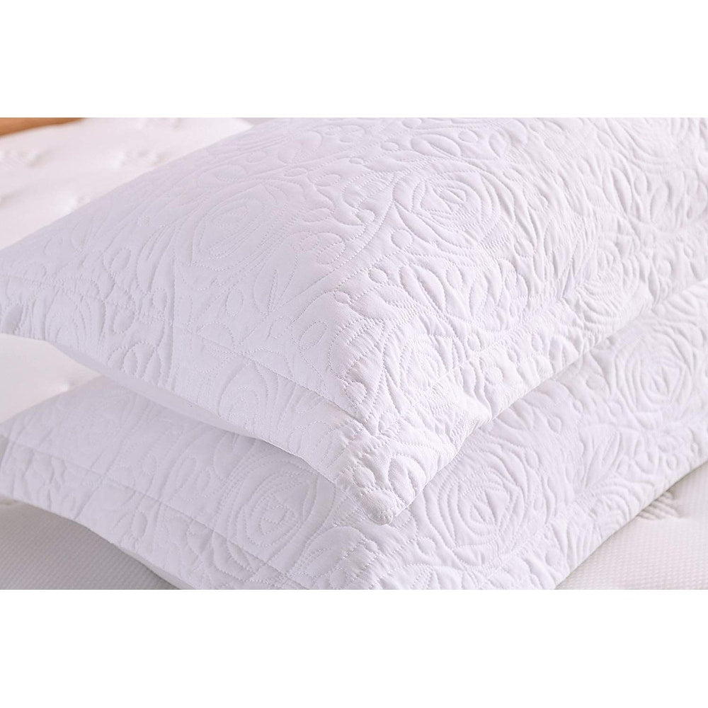 Housse de coussin brodée Porch & Den Manor (lot de 2)