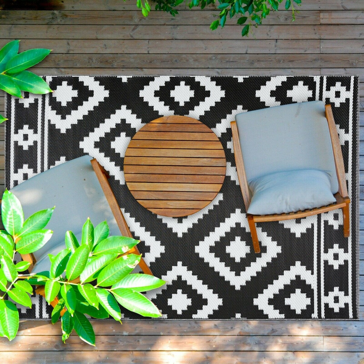 Tapis d'extérieur léger en plastique 100 % écologique Milan Design
