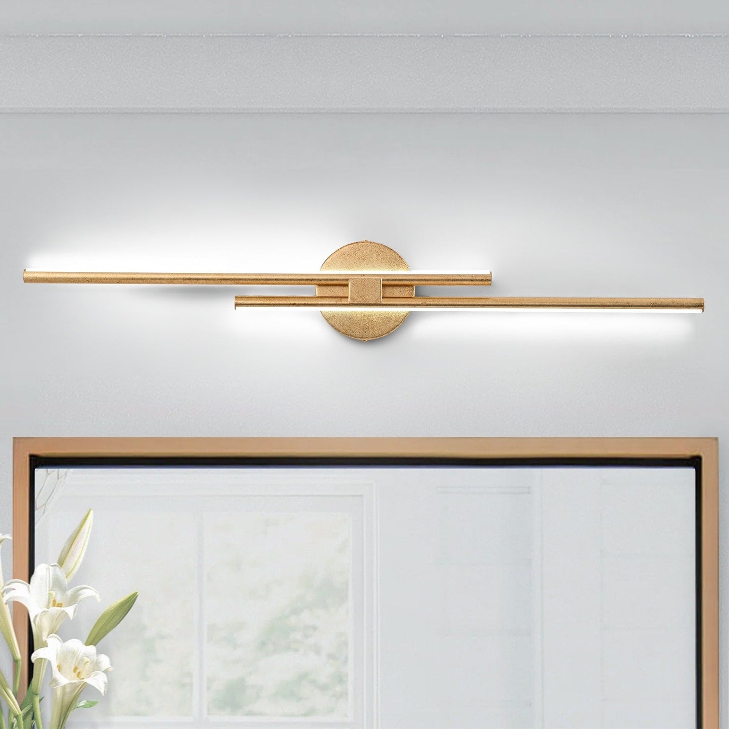 Applique murale linéaire minimaliste en métal à 2 lumières à LED et intensité variable