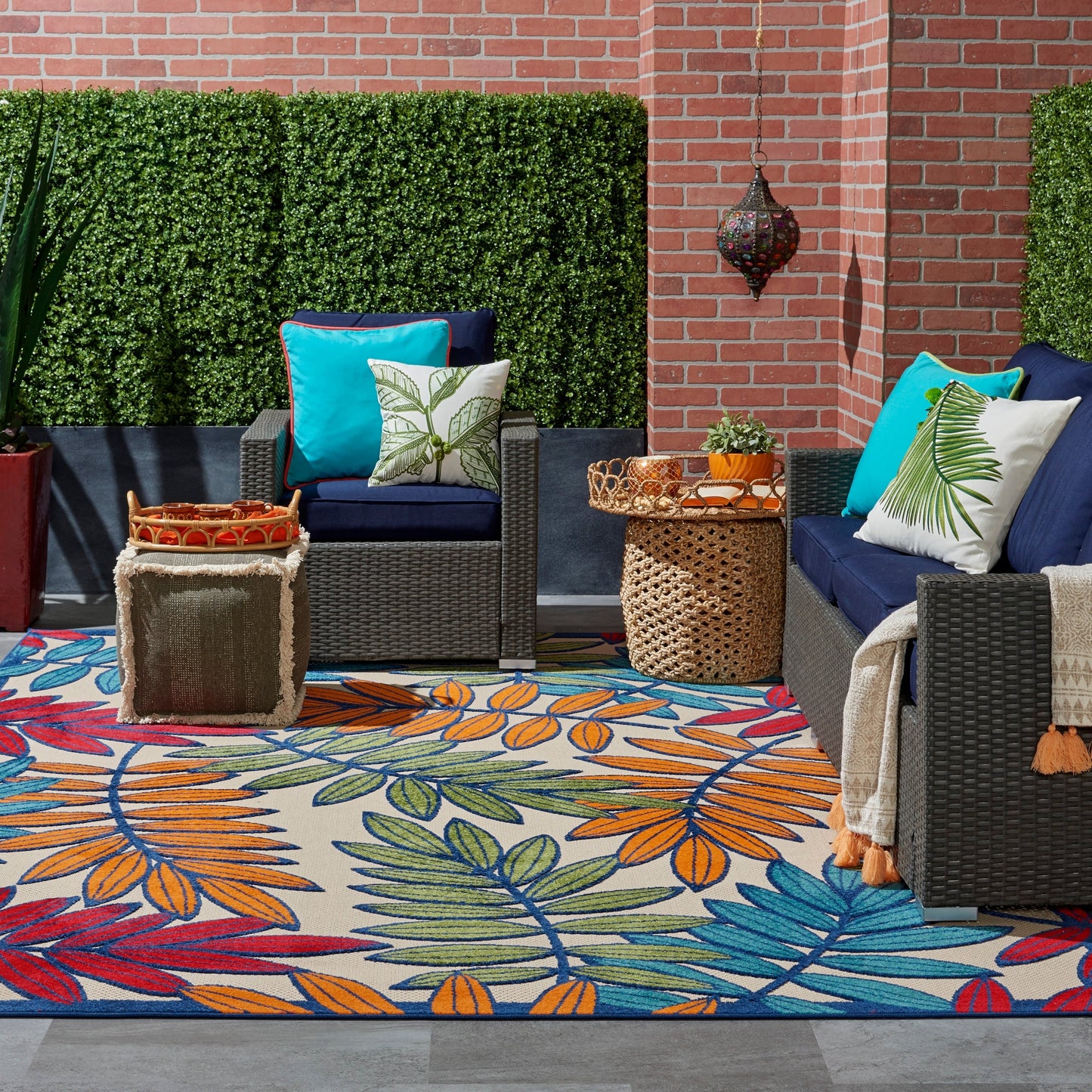 Tapis d'intérieur/extérieur vibrant à imprimé feuilles Nourison Aloha