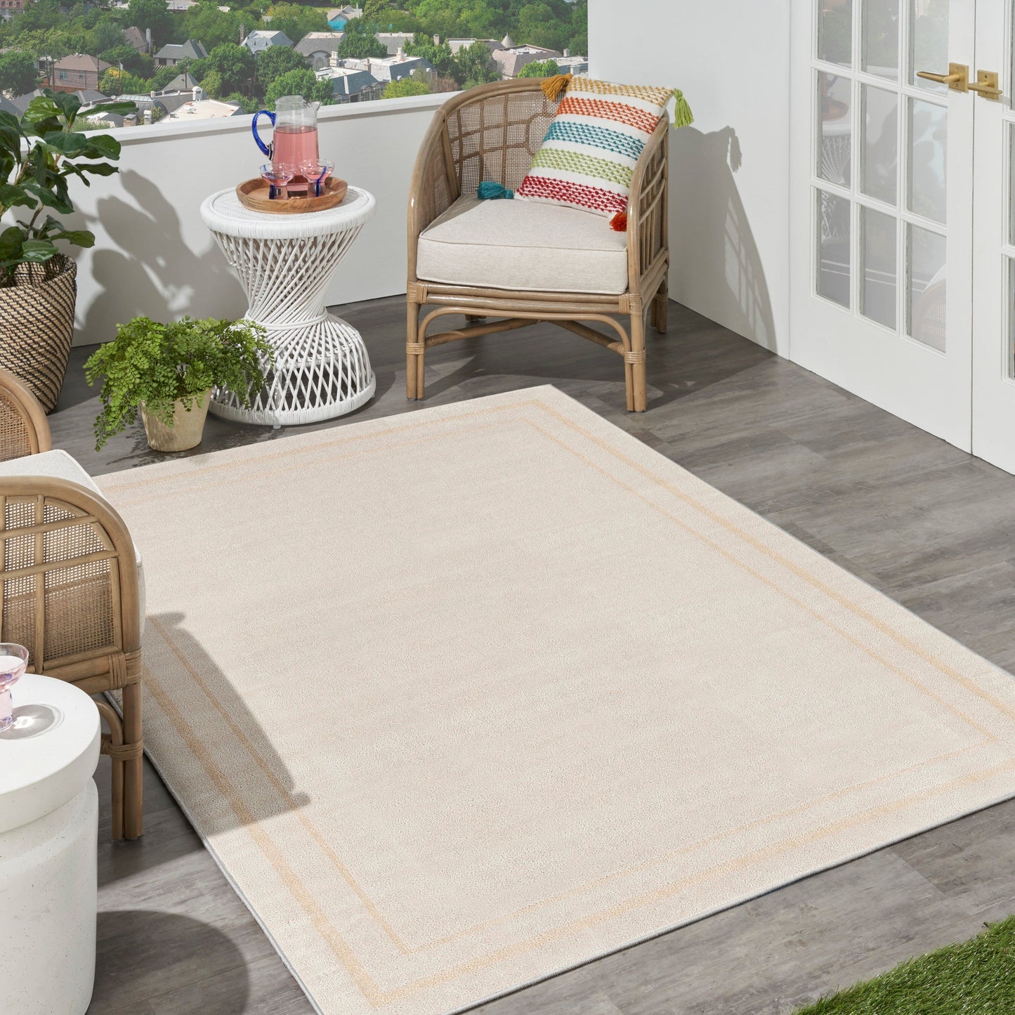Tapis d'intérieur/extérieur uni Nourison Sandy