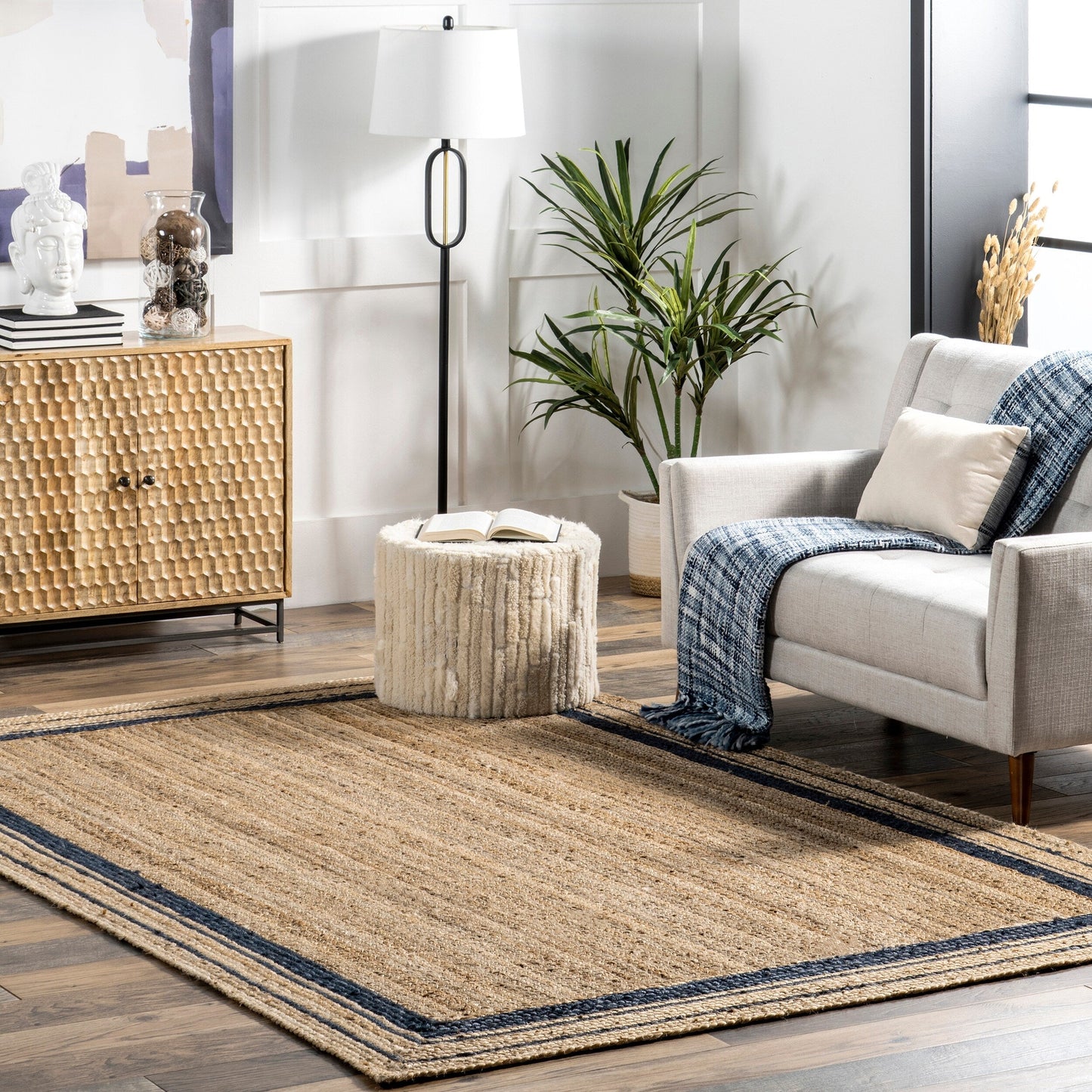 Tapis côtier en jute tressé Nuloom Rikki
