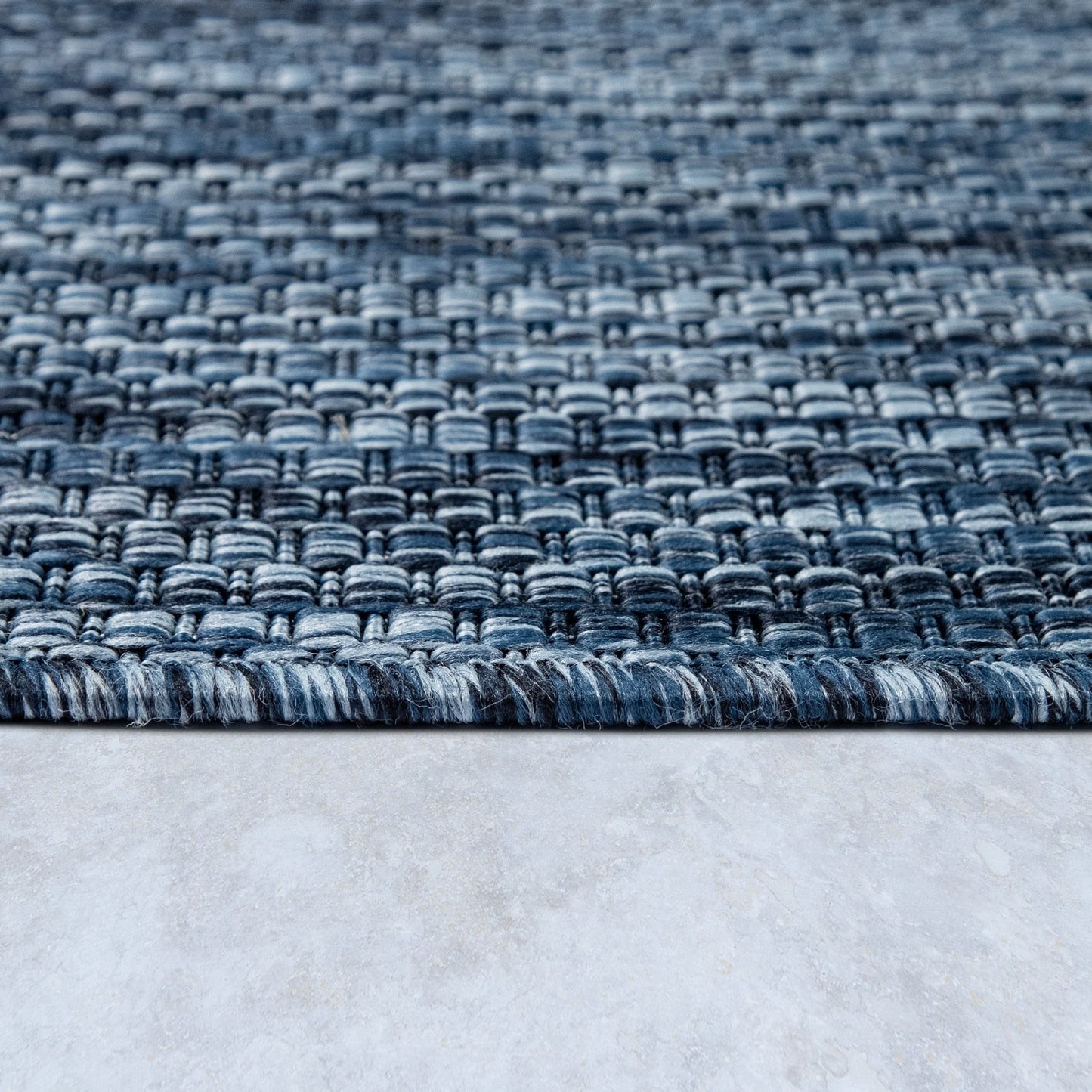 Tapis d'extérieur imperméable et varié pour patio