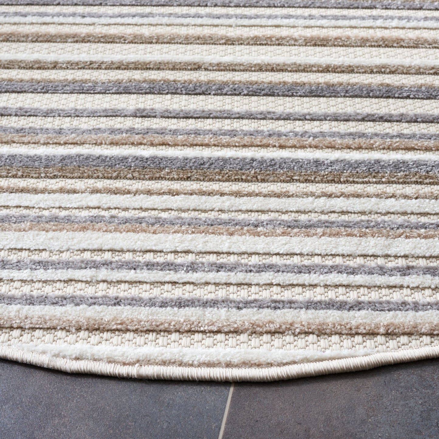 Tapis de patio imperméable à rayures pour intérieur/extérieur SAFAVIEH Cabana Gafia