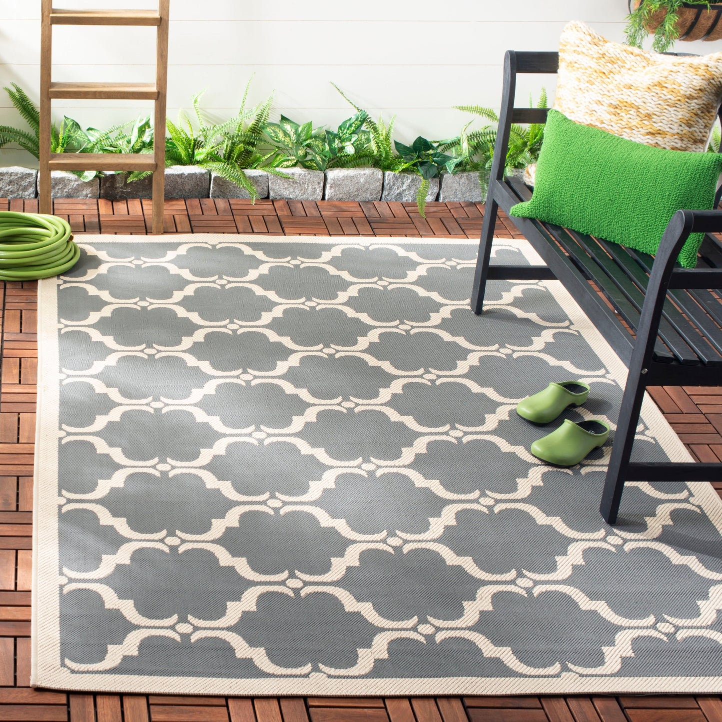 SAFAVIEH Courtyard Charleen Tapis de patio imperméable intérieur/extérieur