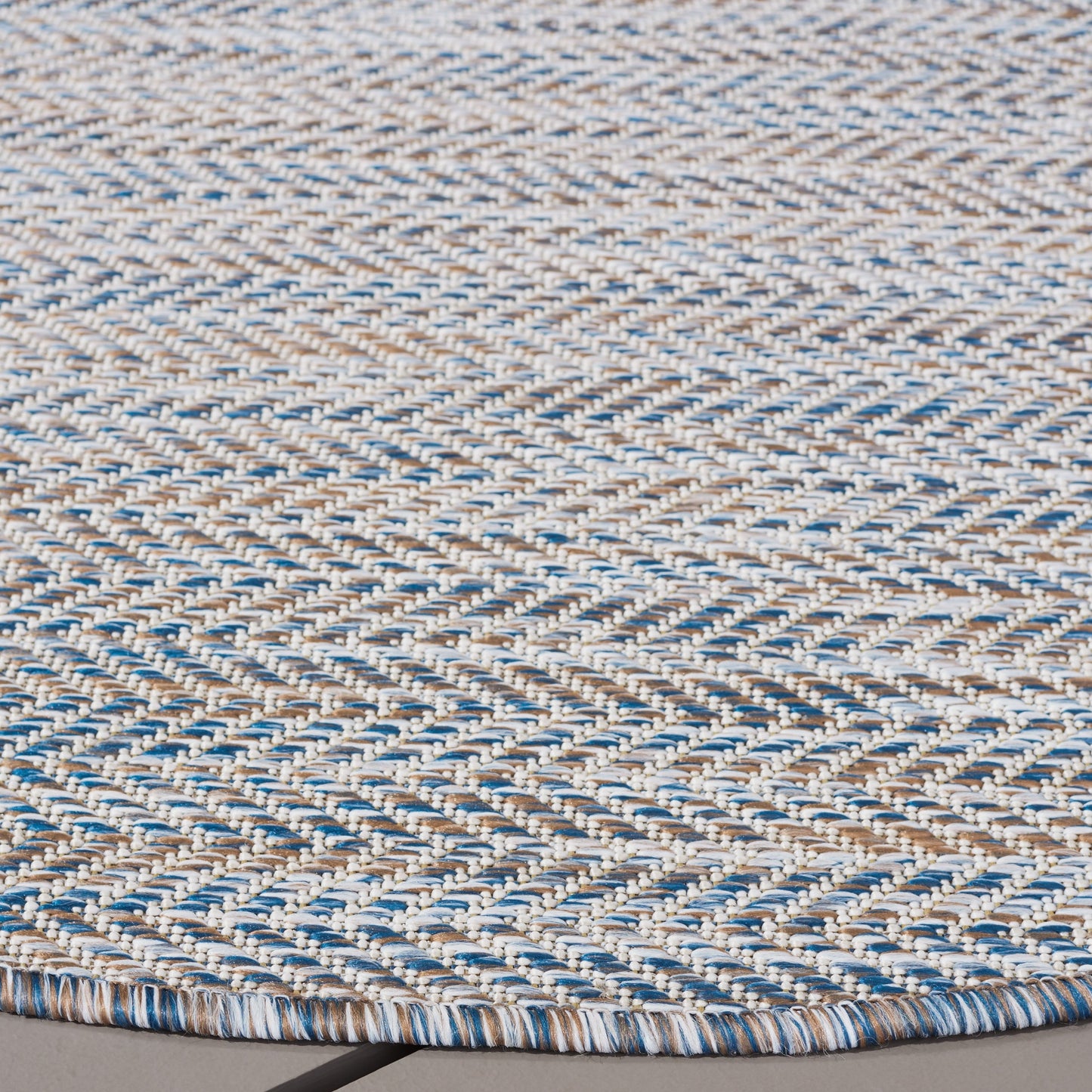 Tapis de jardin imperméable pour intérieur/extérieur SAFAVIEH Courtyard Ilmur