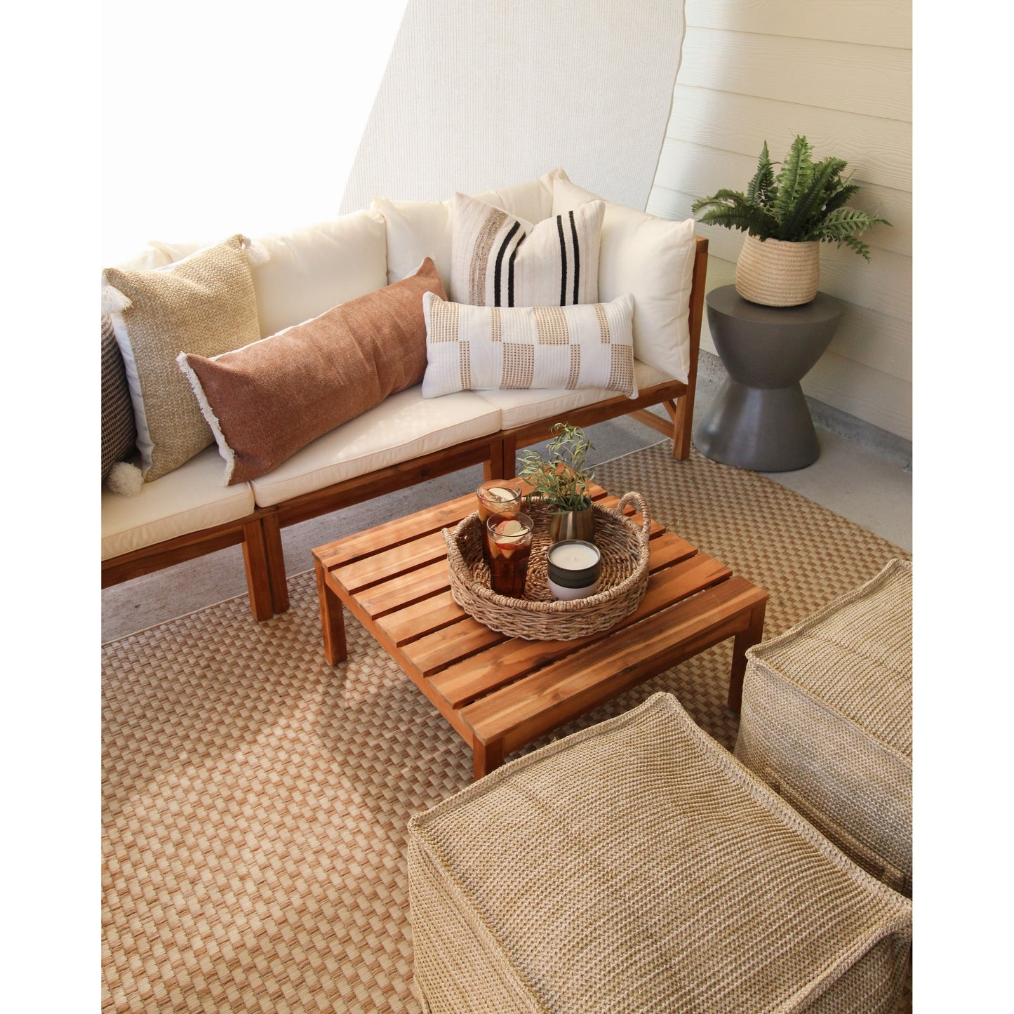Tapis de jardin imperméable pour intérieur/extérieur SAFAVIEH Courtyard Ragini