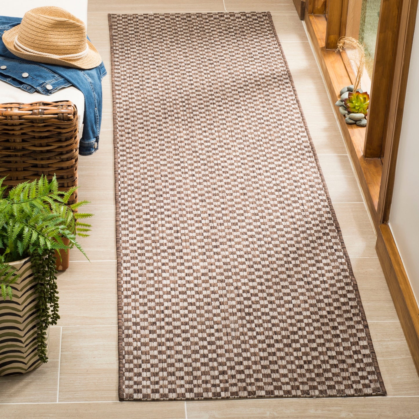 Tapis de jardin imperméable pour intérieur/extérieur SAFAVIEH Courtyard Ragini