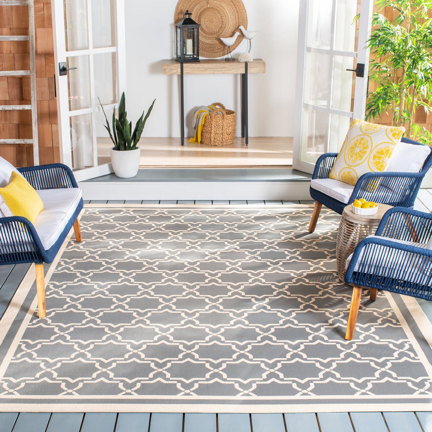 Tapis de jardin imperméable d'intérieur/extérieur SAFAVIEH Courtyard Thomasina