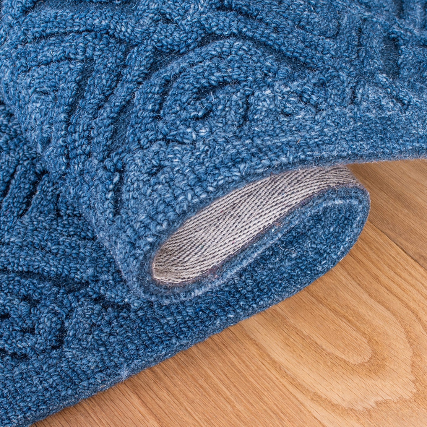 Tapis texturé en laine Tarsha fait main SAFAVIEH
