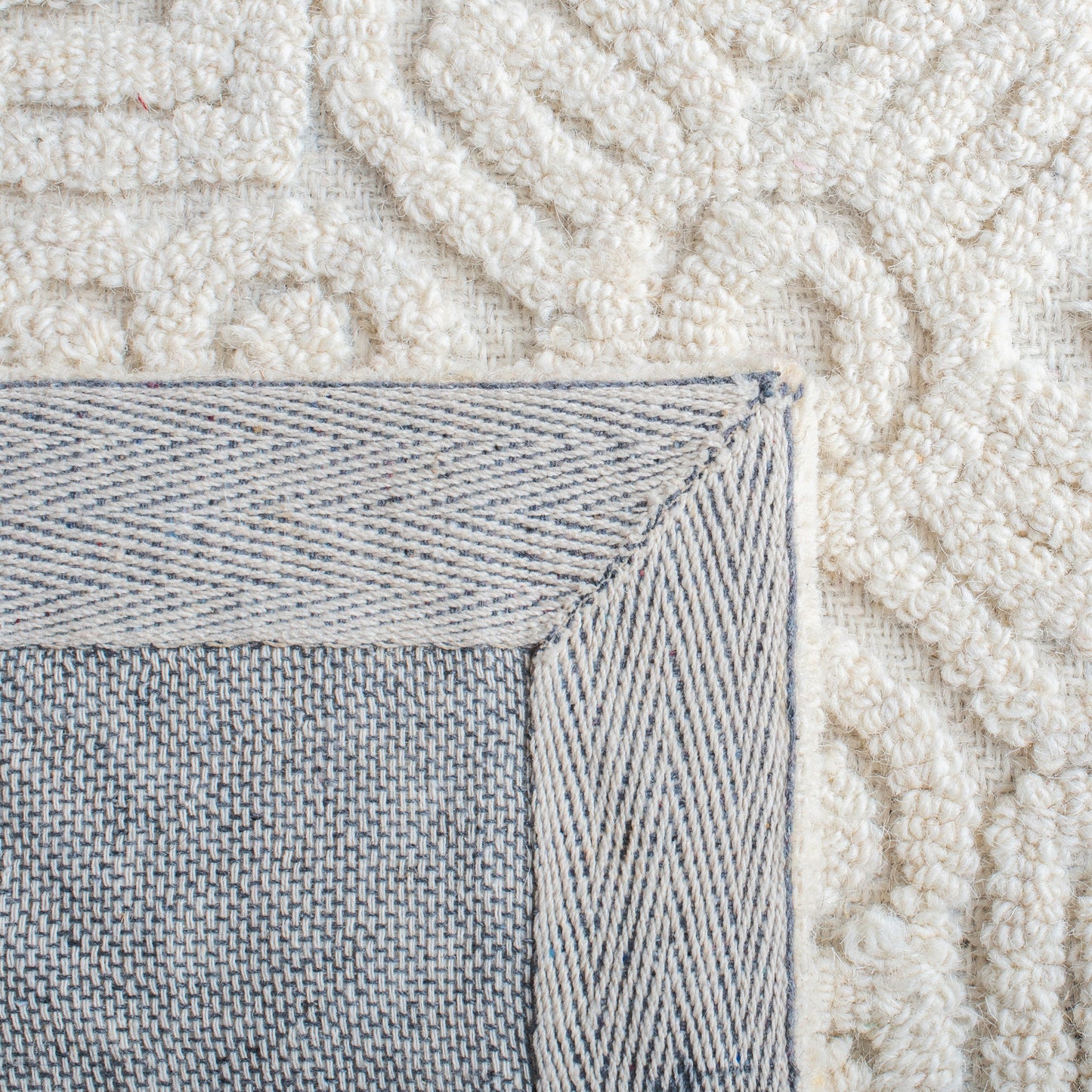 Tapis texturé en laine Tarsha fait main SAFAVIEH