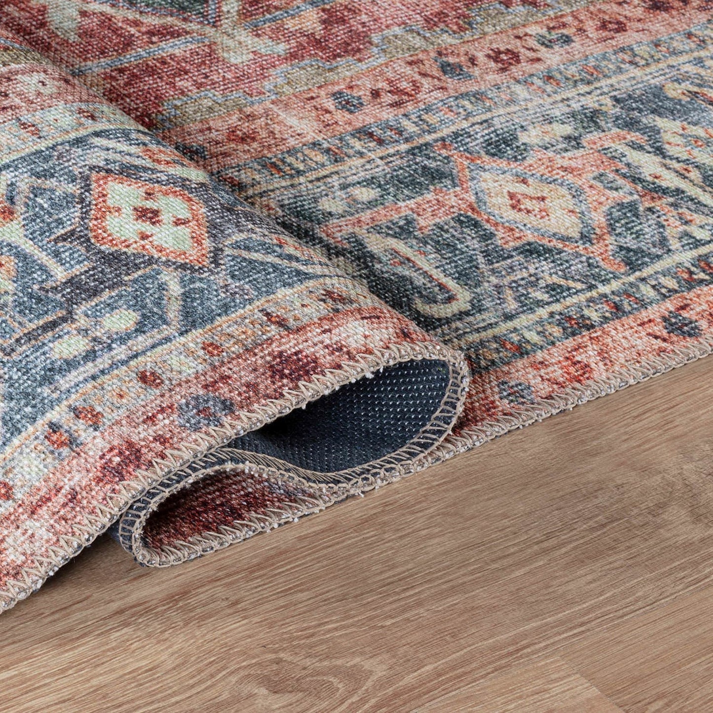 Tapis traditionnel vieilli lavable en machine
