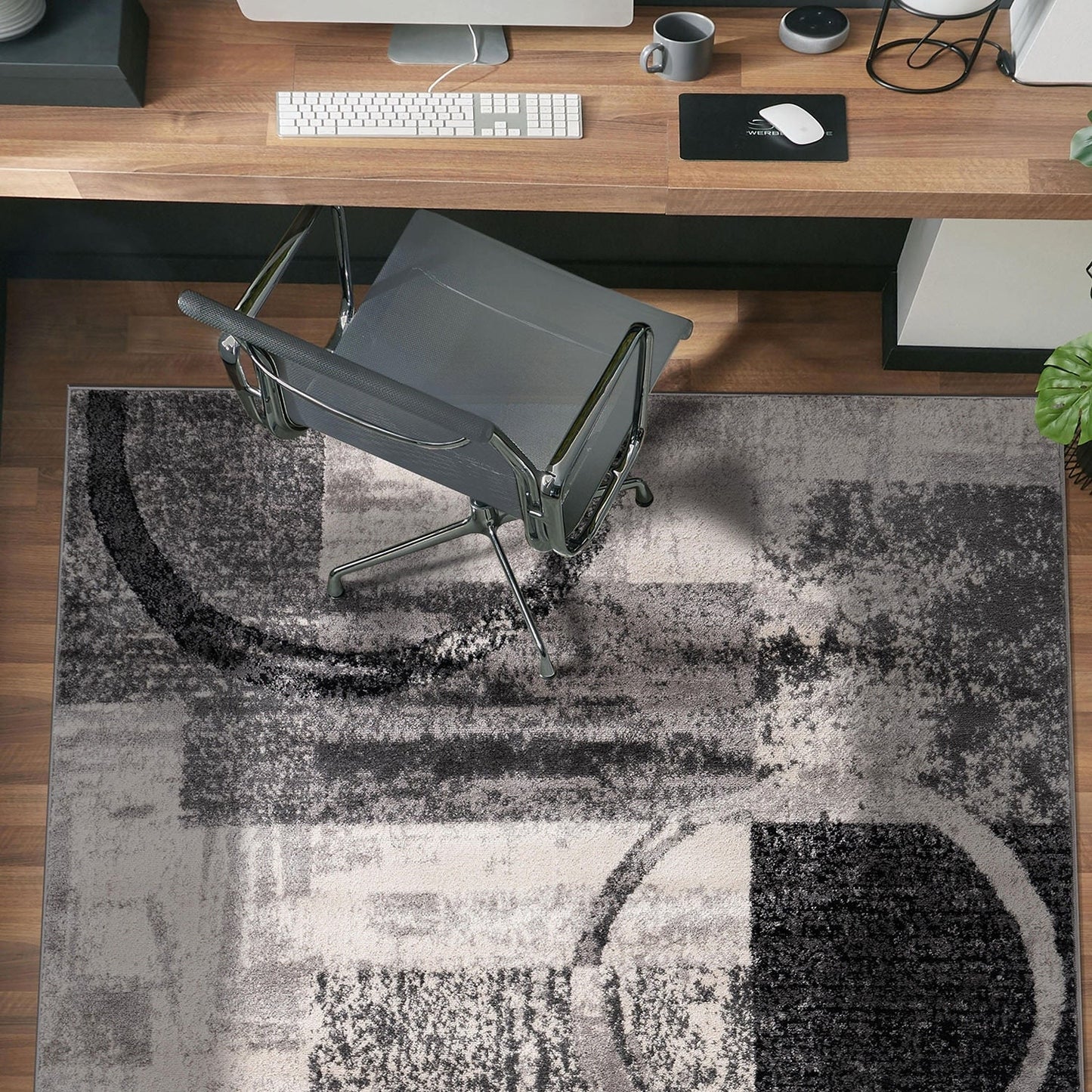 Tapis circulaire abstrait en polypropylène fabriqué à la machine, de la World Rug Gallery