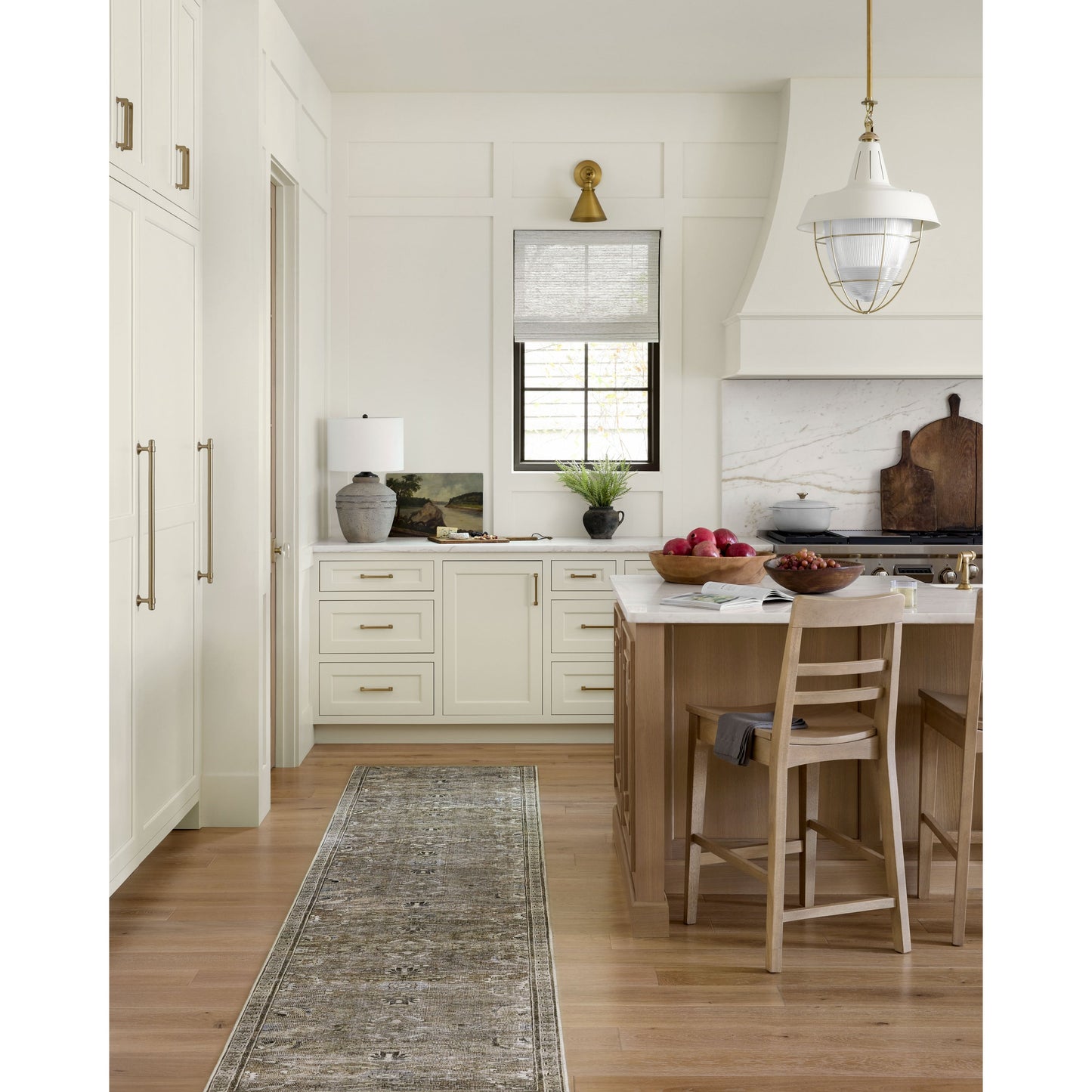 Tapis imprimé vintage vieilli Isabelle d'Alexander Home, style shabby chic