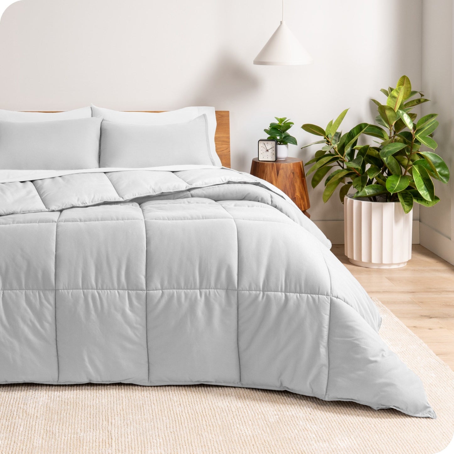 Ensemble de couette hypoallergénique en duvet alternatif Bare Home