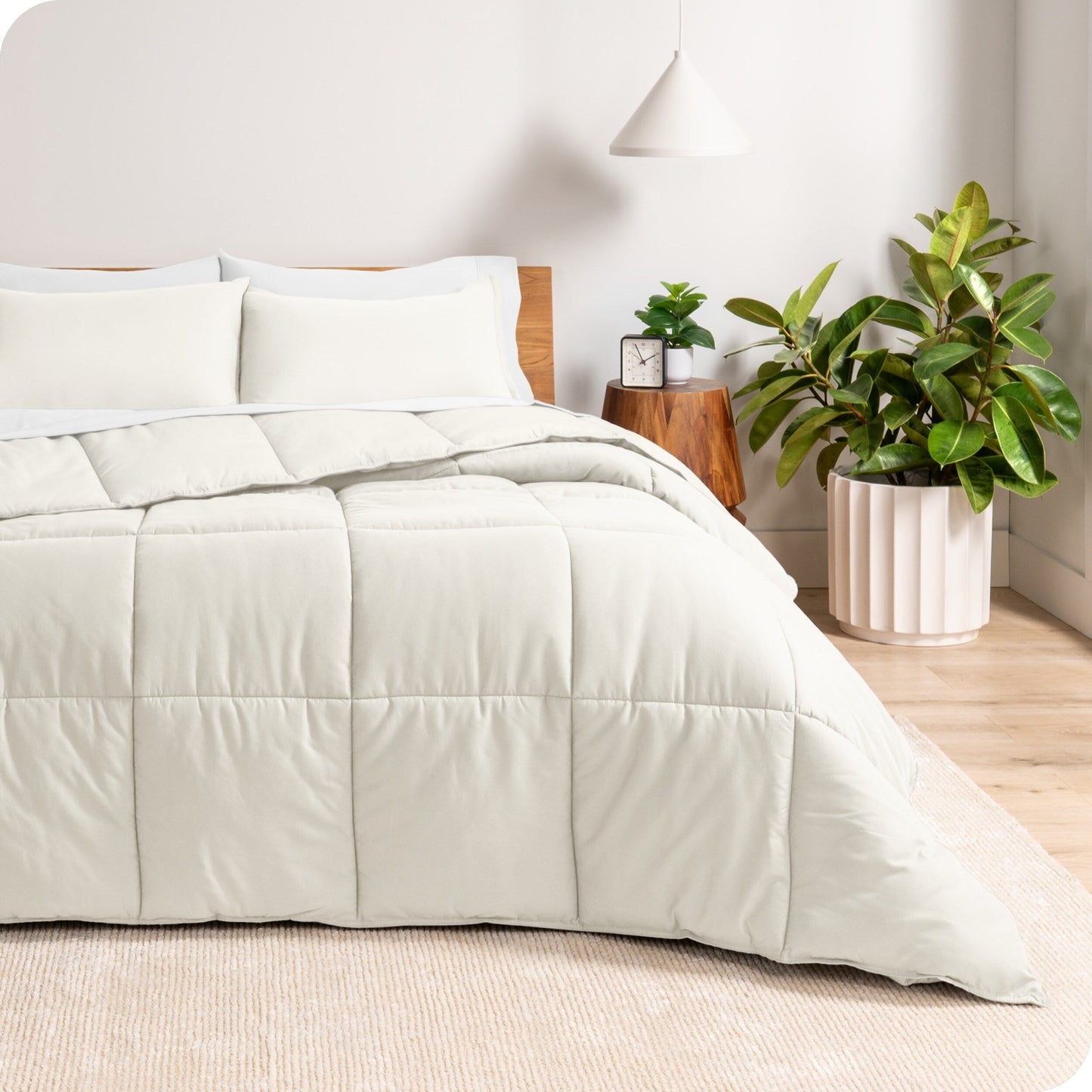Ensemble de couette hypoallergénique en duvet alternatif Bare Home