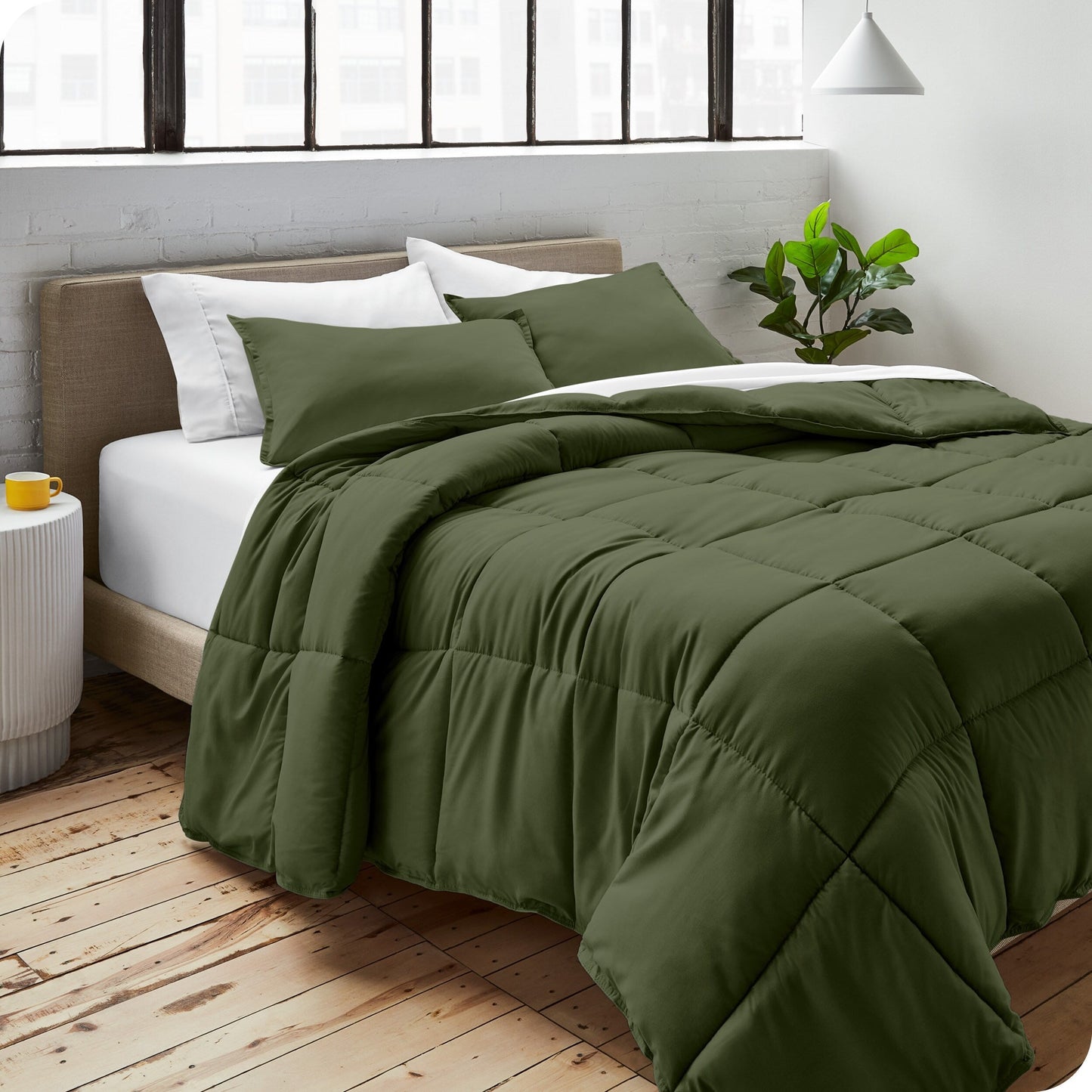 Ensemble de couette hypoallergénique en duvet alternatif Bare Home