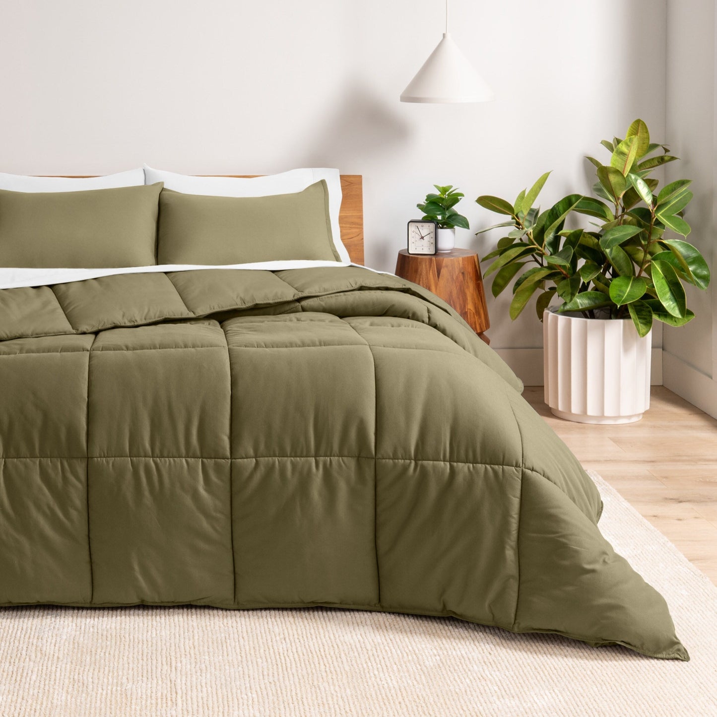 Ensemble de couette hypoallergénique en duvet alternatif Bare Home