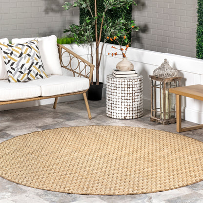 Tapis d'intérieur/extérieur à chevrons Nuloom Camryn