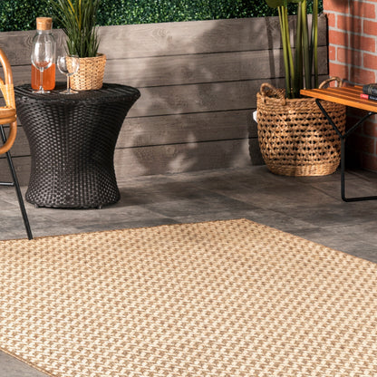 Tapis d'intérieur/extérieur à chevrons Nuloom Camryn