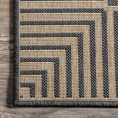 Tapis d'intérieur/extérieur classique à bordures Nuloom Leah
