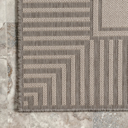 Tapis d'intérieur/extérieur classique à bordures Nuloom Leah