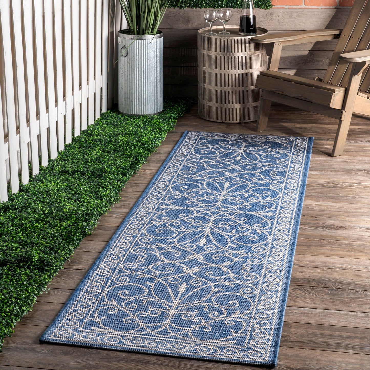 Tapis traditionnel d'intérieur/extérieur Nuloom Kathleen
