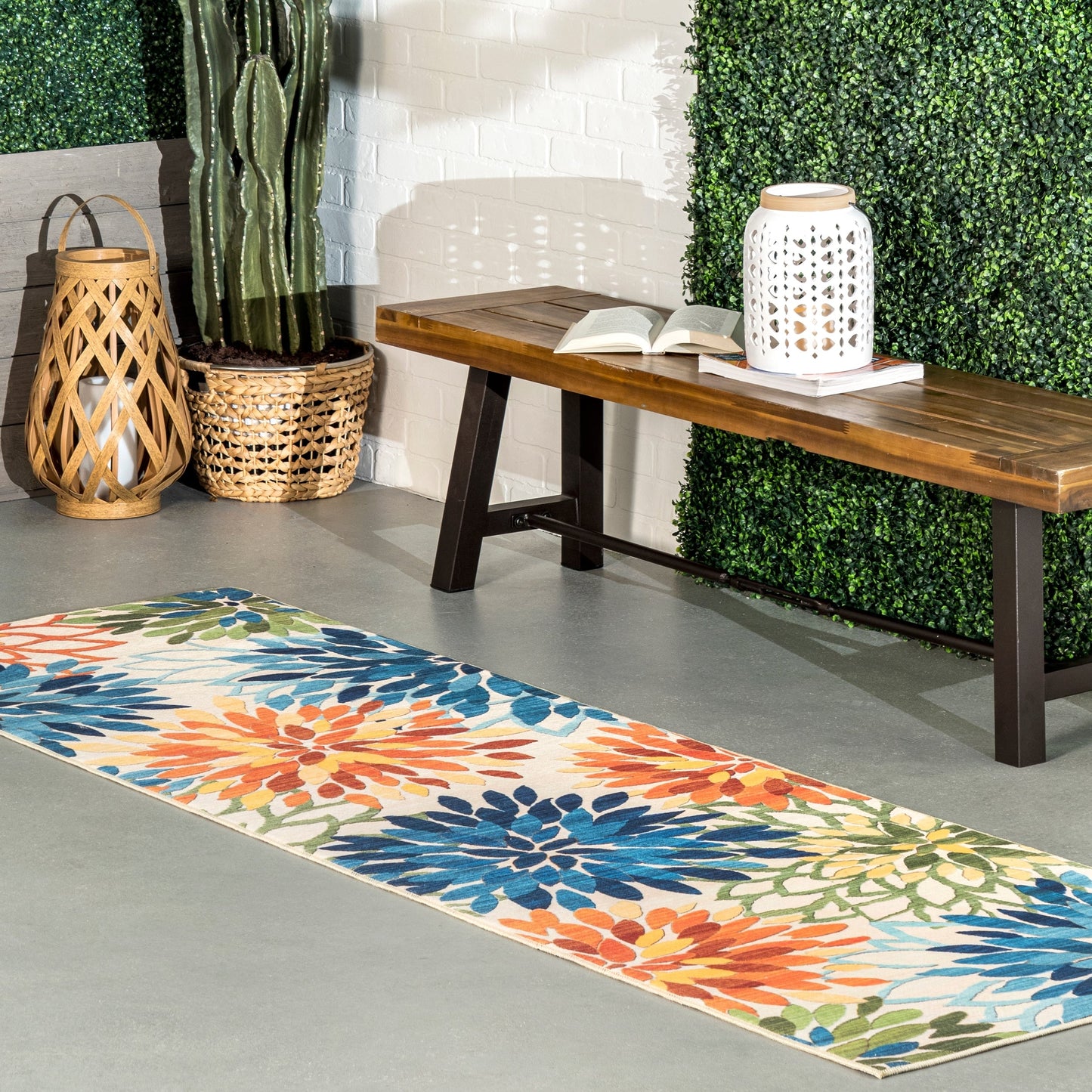 Tapis d'intérieur/extérieur lavable en machine à motif floral Nuloom Rosana