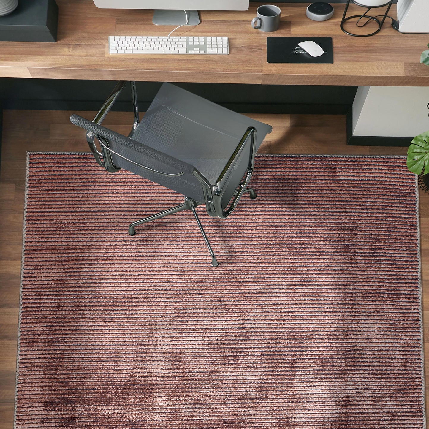 Tapis contemporain à rayures vieillies lavable en machine