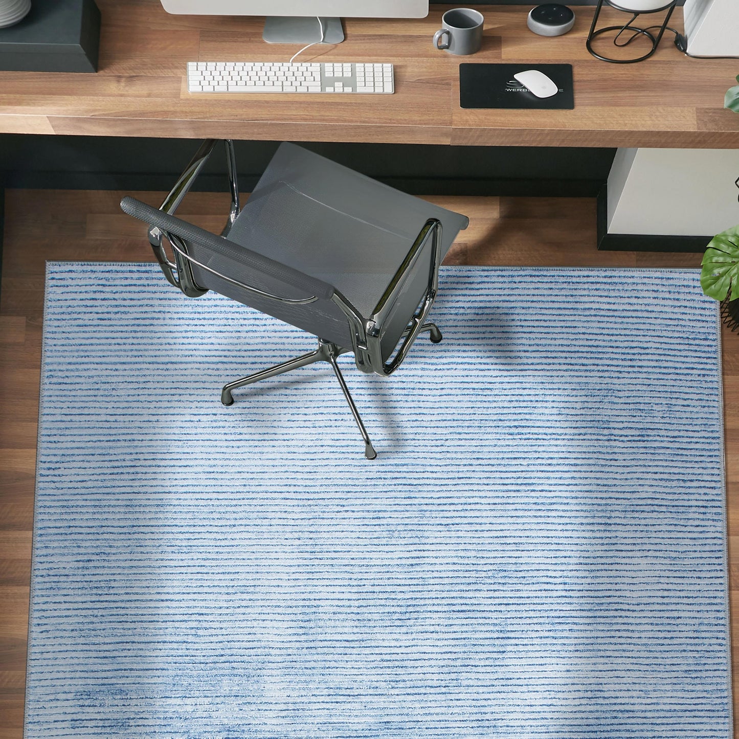 Tapis contemporain à rayures vieillies lavable en machine
