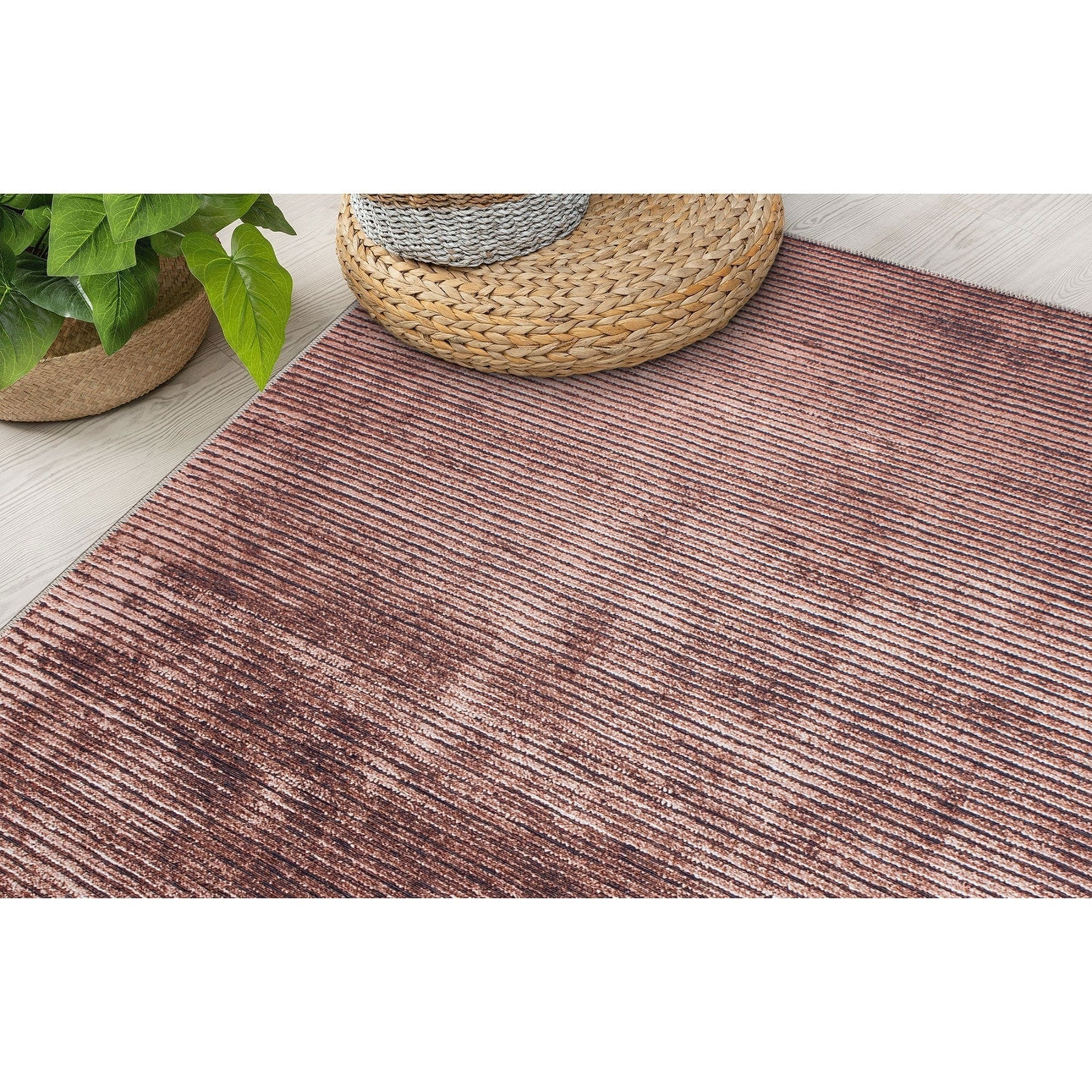 Tapis contemporain à rayures vieillies lavable en machine