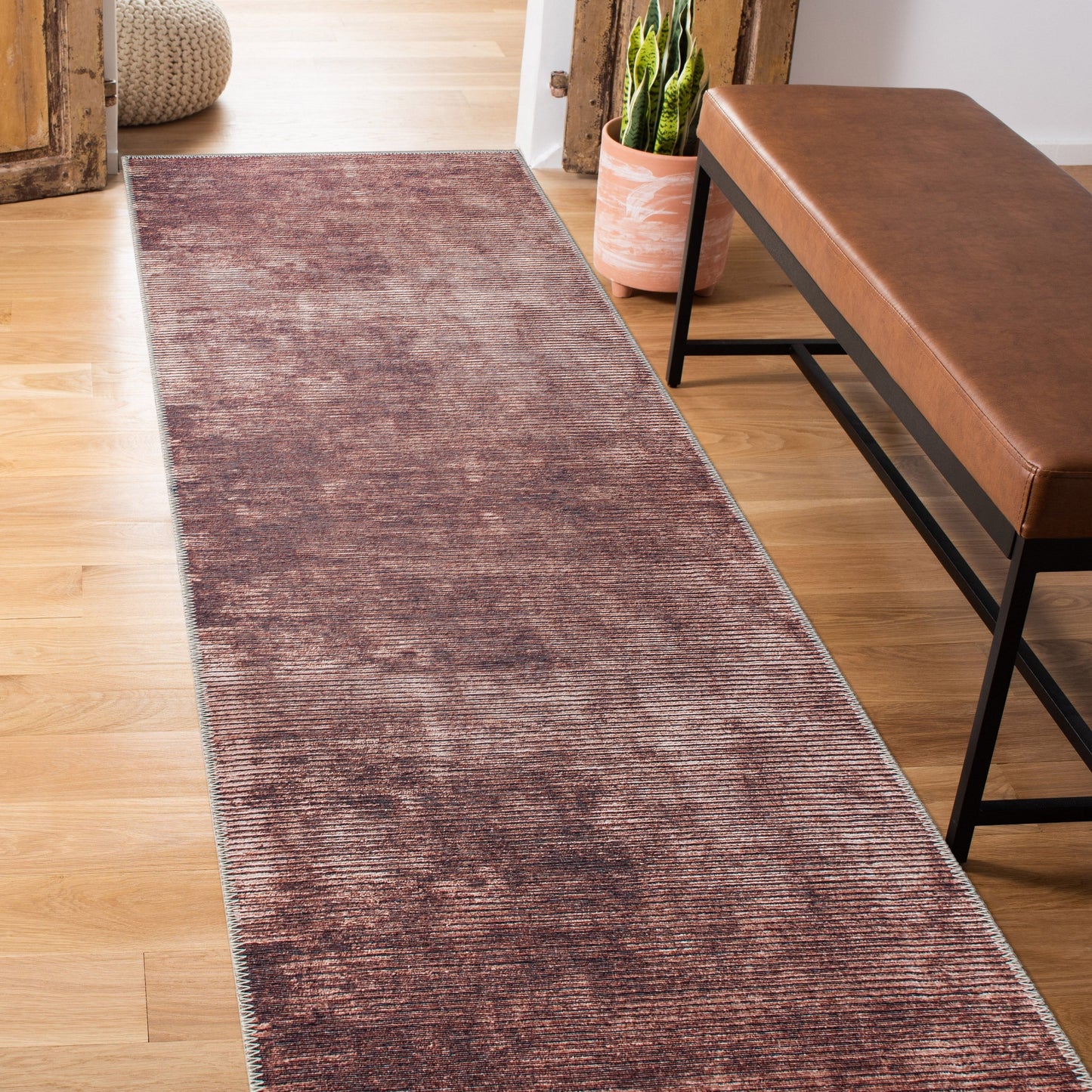 Tapis contemporain à rayures vieillies lavable en machine