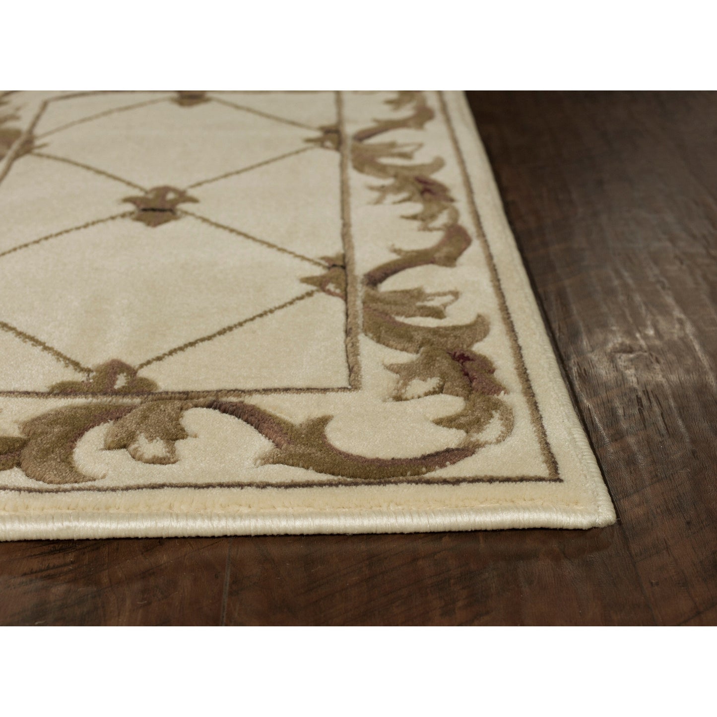 Domani Classics Victorian Bordered Trellis Area Rug
