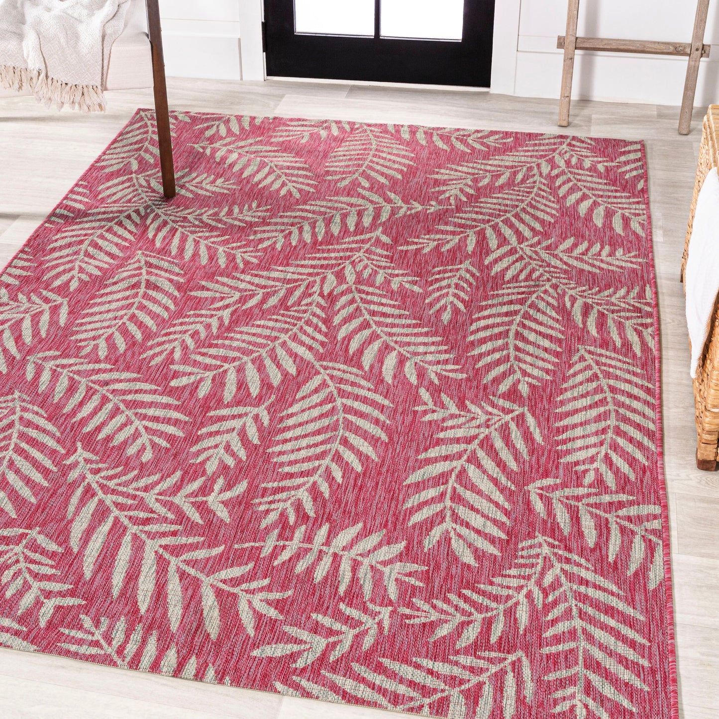 JONATHAN Y Tapis intérieur/extérieur à fronde de palmier Galon