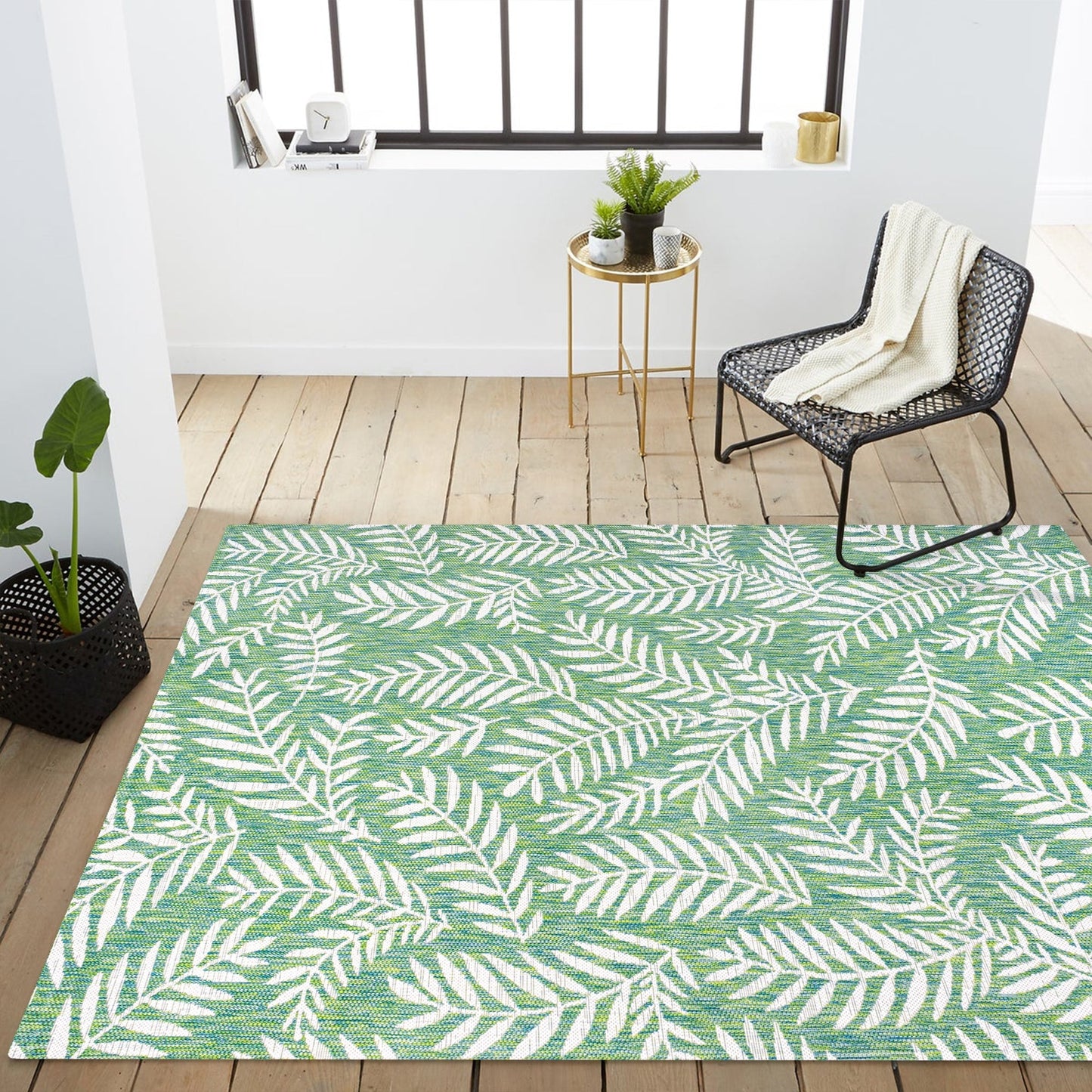 JONATHAN Y Tapis intérieur/extérieur à fronde de palmier Galon