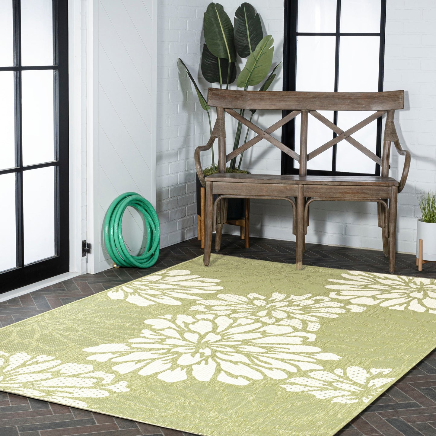 Tapis d'intérieur/extérieur à tissage texturé floral JONATHAN Y