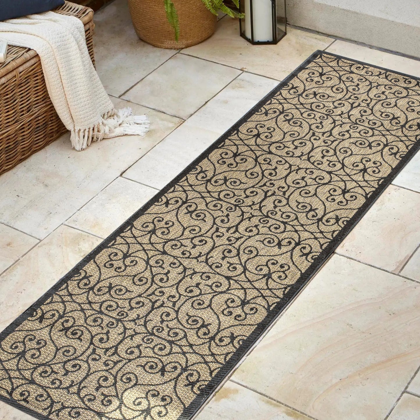 Tapis d'intérieur/extérieur texturé JONATHAN Y Ourika
