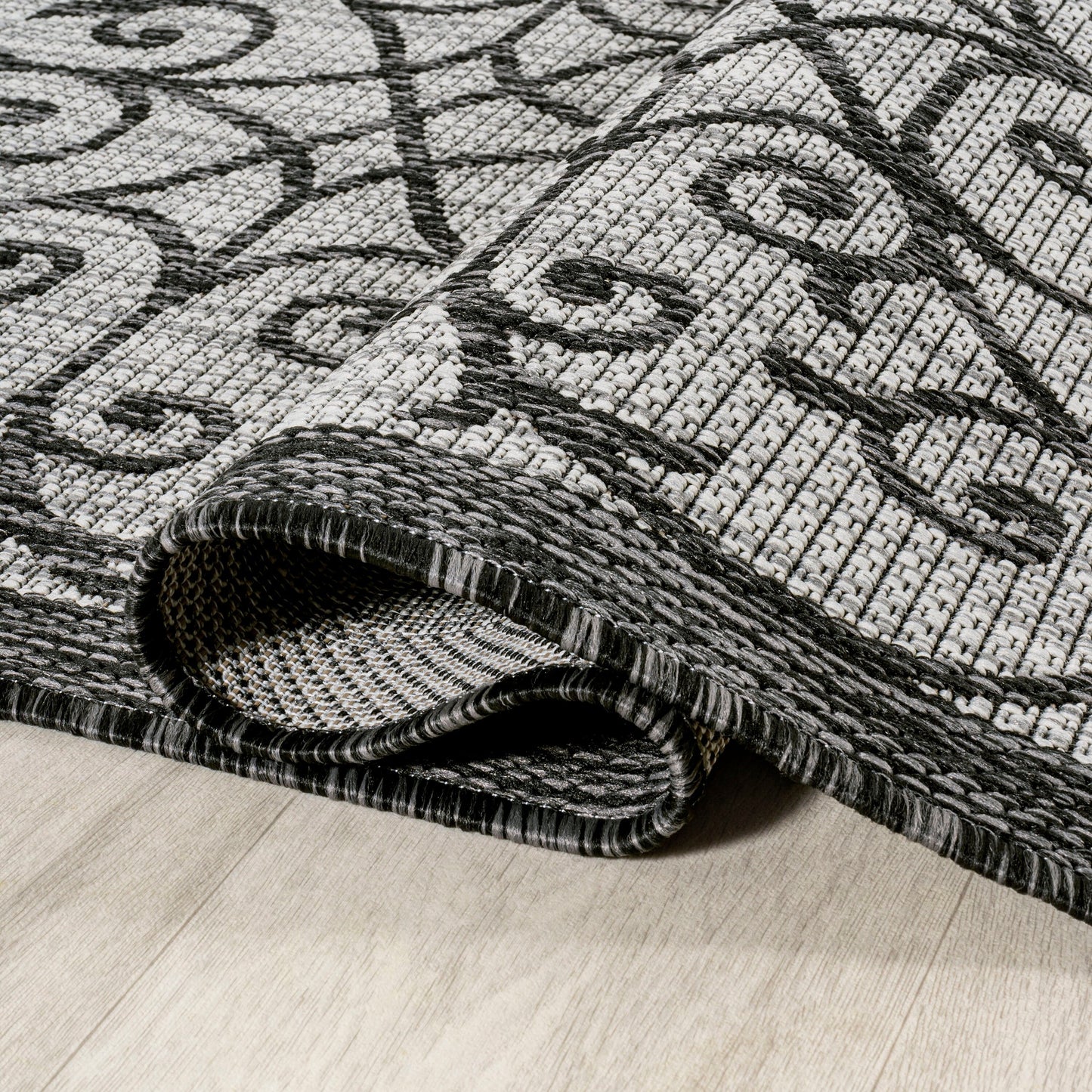 Tapis d'intérieur/extérieur texturé JONATHAN Y Ourika