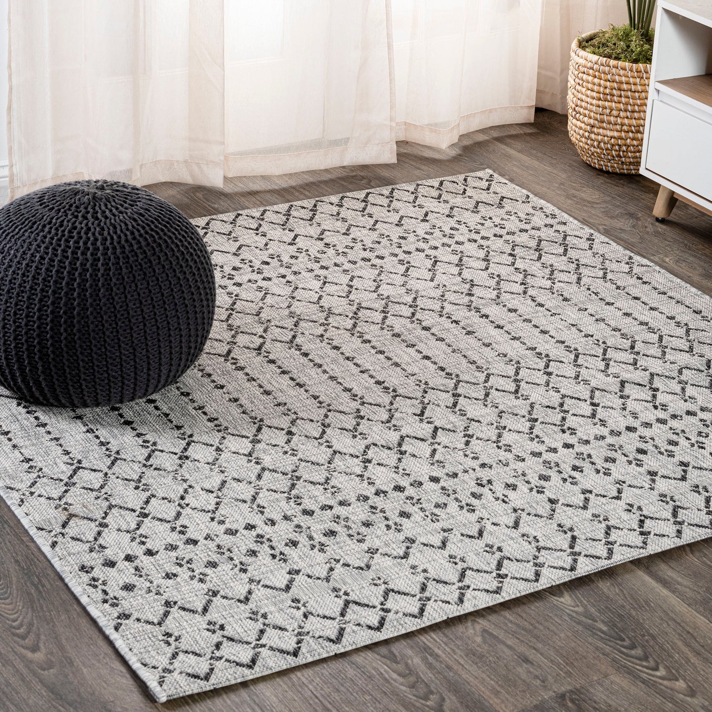 Tapis d'intérieur/extérieur à tissage géométrique marocain JONATHAN Y Trebol