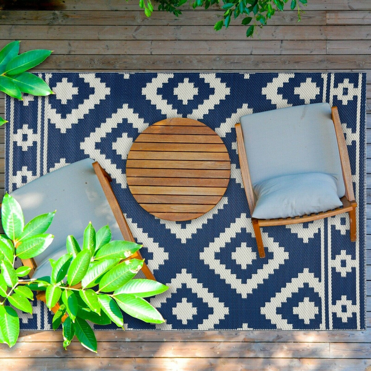 Tapis d'extérieur léger en plastique 100 % écologique Milan Design