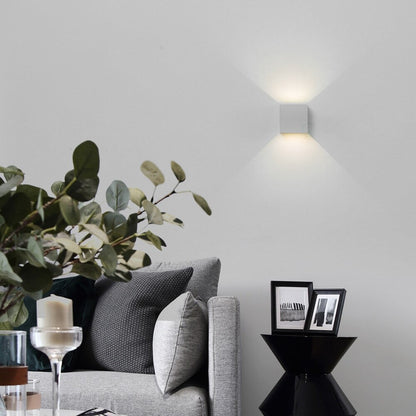 Applique murale moderne LED étanche en aluminium avec faisceau réglable 10 W 4 000 K Blanc froid pour intérieur et extérieur